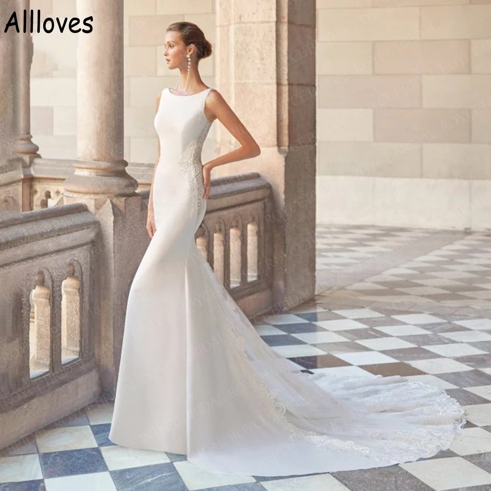 Elegancka satynowa syrena ślubna suknie ślubne koronkowe aplikacje klejnotów bez rękawów Boho Bridal Dress Court pociąg seksowne otwarte mody