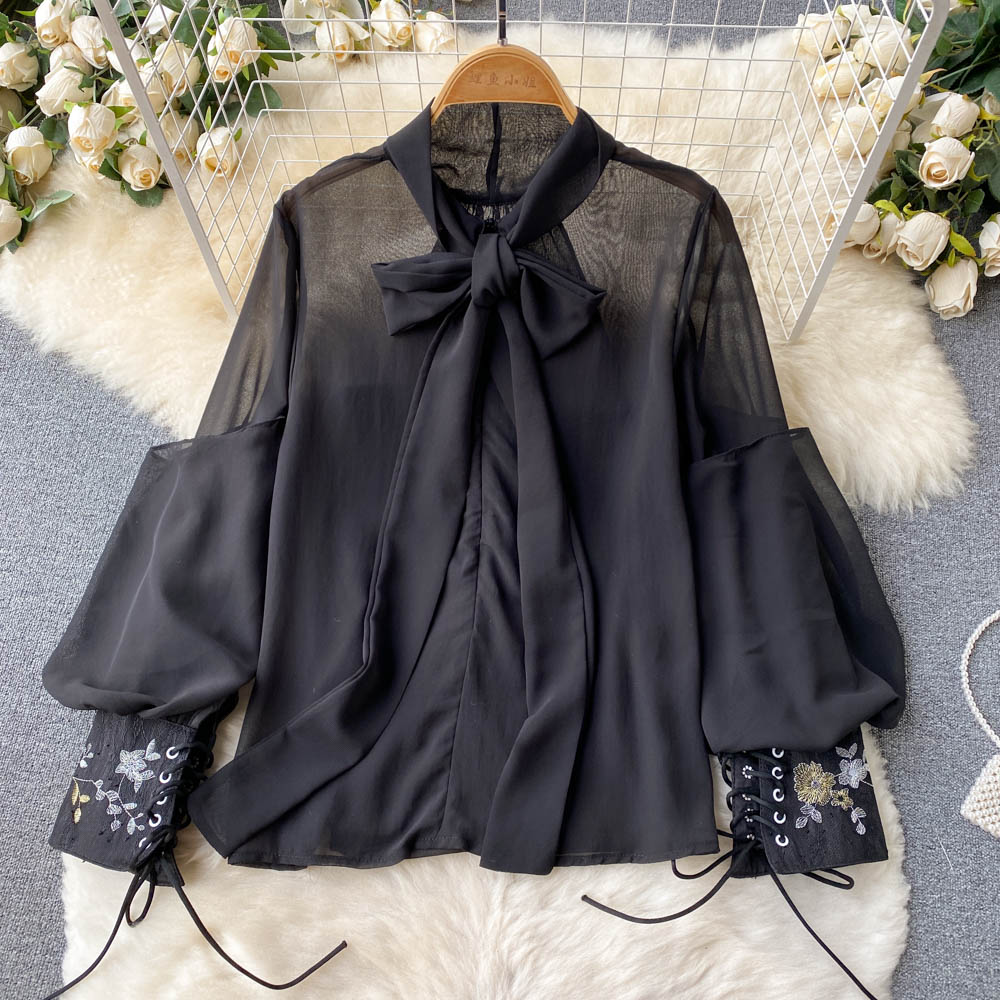 Runway Office Lady Two Piece Dress Shorts Set Flower Print Lantern Sleeve Belt Shirt Topps Mini Pockets Shorts Woman Suits 2022