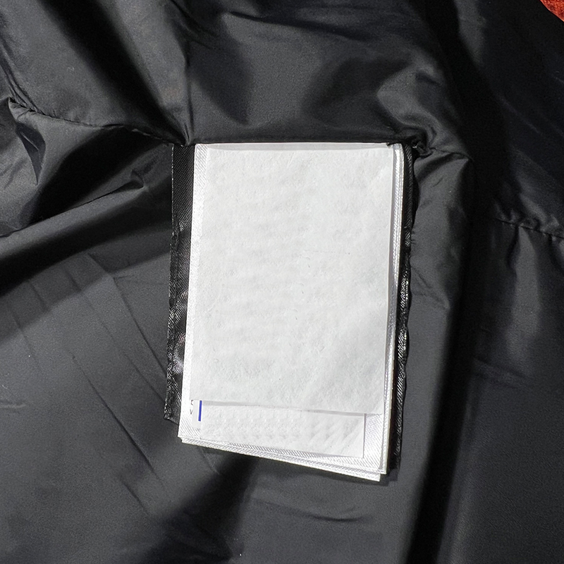 最高品質のブラックバッジエクストラメンズパーカージャケットファーフード付きトップコートバッジサイズ