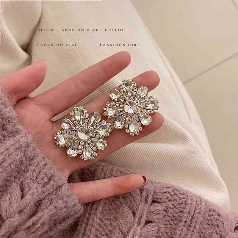 925 Silber Full Diamonds Blume Charms Ohrring Vintage Temperament Ohrringe Einfache Modepersönlichkeit Ohrringe1329520