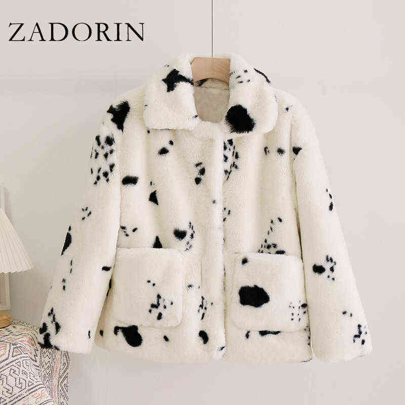 Women's fur Zadorin Korean Fashion Winter Kawaii Women Cow Print White Lapel Pocket Faux Mink Short Ladies Fur Jackets L220829