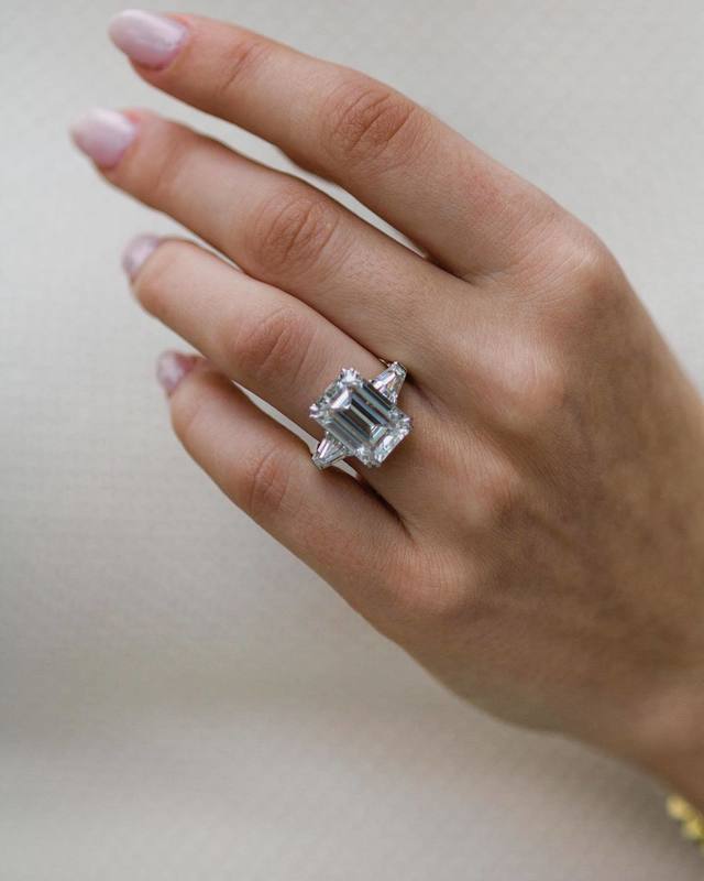 Обручальные кольца Jovovasmile Обручальное кольцо Diamond 18k 10 Carat 14x10 мм Emerald Два полного фланкируемого конического аксессуара багет 2208265237396
