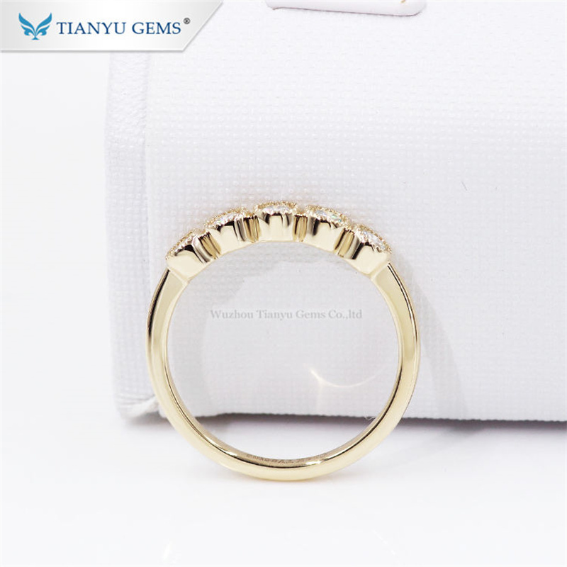 Wedding Rings Tianyu Gems 3mm DEFVVS Band Five Gemstone 14k18k Yellow Gold Diamond Engagement Fine Jewelry 220826