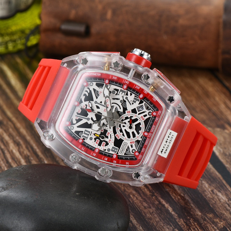 New Mens Watch Luxury Designer Sport Watches Fashion Transparent Case transparent 44 mm Chronographe Wrists Slicone Strap Quartz Men Cloc2460235