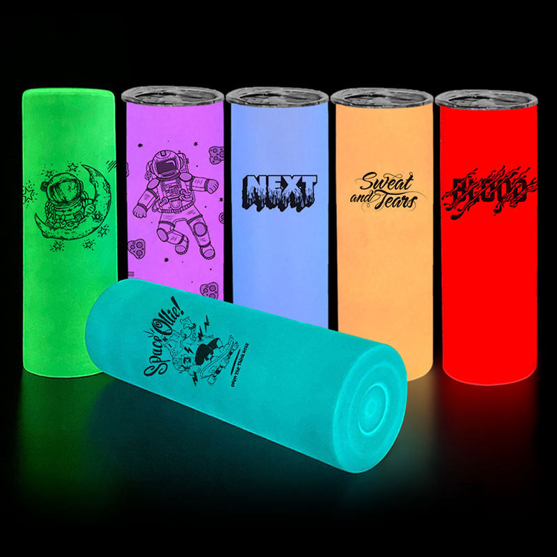 DIY Sublimation Blanks 20oz Tumbler Glow In The Dark Straight Skinny Tumblers Doble pared de acero inoxidable Botella aislada al vacío Pintura luminosa Luminoso