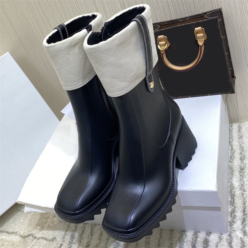 Botas de diseñador para mujer, botas Betty, botines de goma de PVC, botines de lana con plataforma, botines para exteriores, botas de lluvia con punta cuadrada Cycuviva