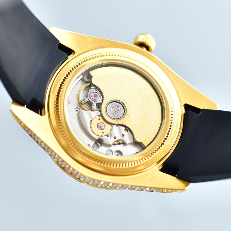 남성 시계 다이아몬드 시계 자동 기계 이동 40mm 사파이어 고무 스트랩 접이식 걸쇠 방수 손목 시계 손목 시계