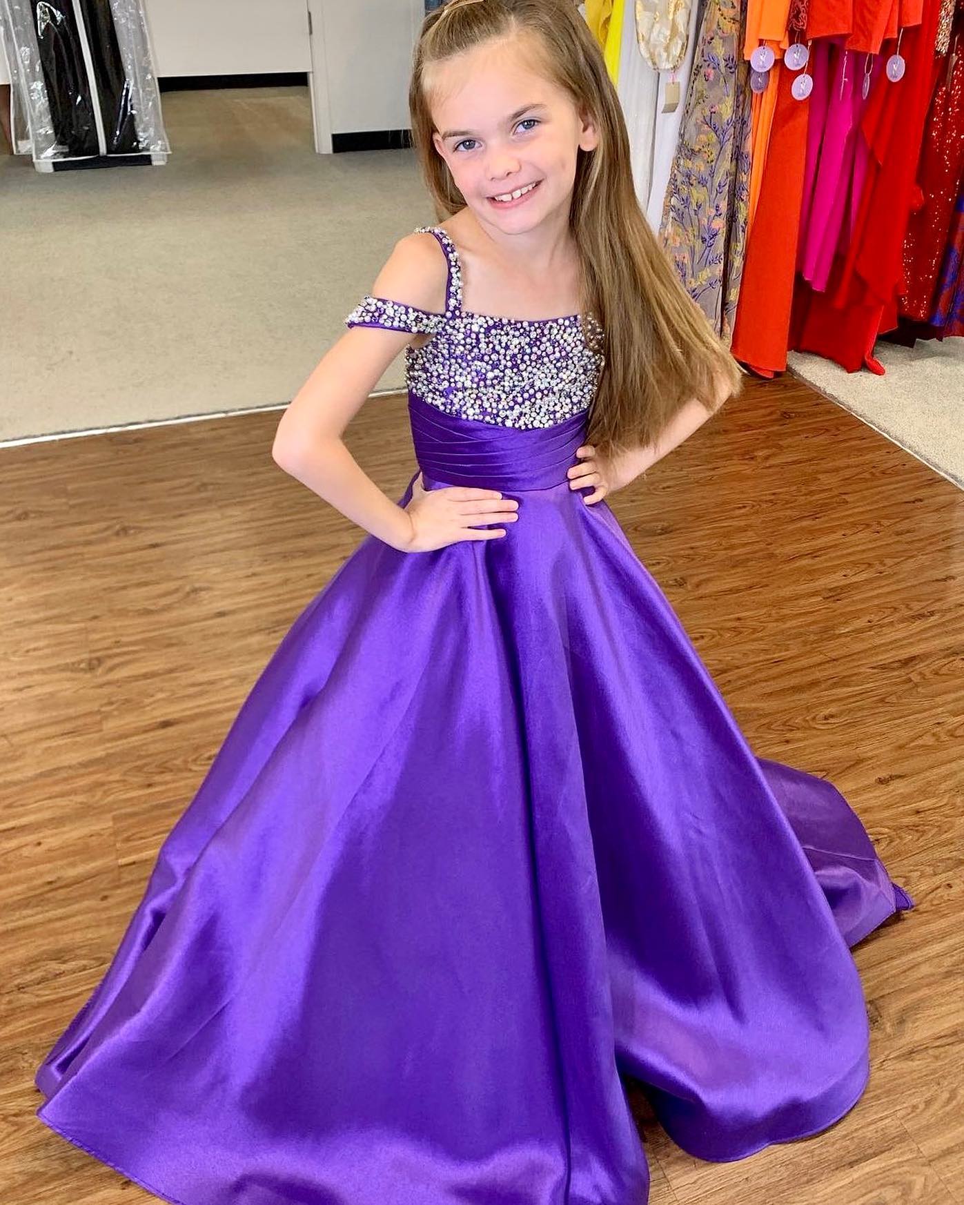 Jade Little Girl Pageant Dress 2023 Crystals Pearls Satin A-Line Children Kids Birthday Formal Party Wear Gowns Infant Toddler Teens Preteens Tiny Young Junior Miss