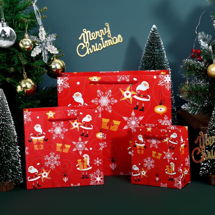 God julklappsäckar Xmas Tree Plastic Packing Bag Snowflake Christmas-Candy Box New Year Kids Favours-Bag SN5042