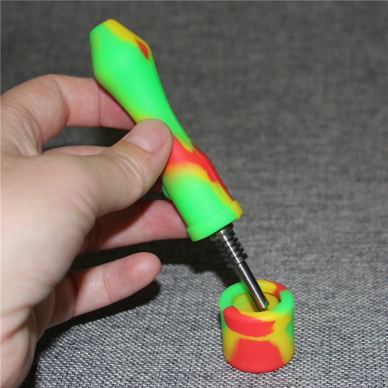 Rökning Silikon Nektar Pipe Kit med 10mm Titanium Quartz Tip Silicone Dab Straw Hand Pipes