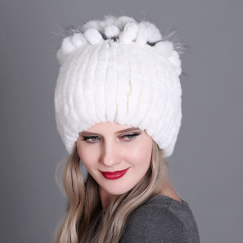 Ryssland Winter Fur Hat Natural Warm Rabbit Cap Lady Sticked Beanies for Women Rex Rabbit Hats Skallies