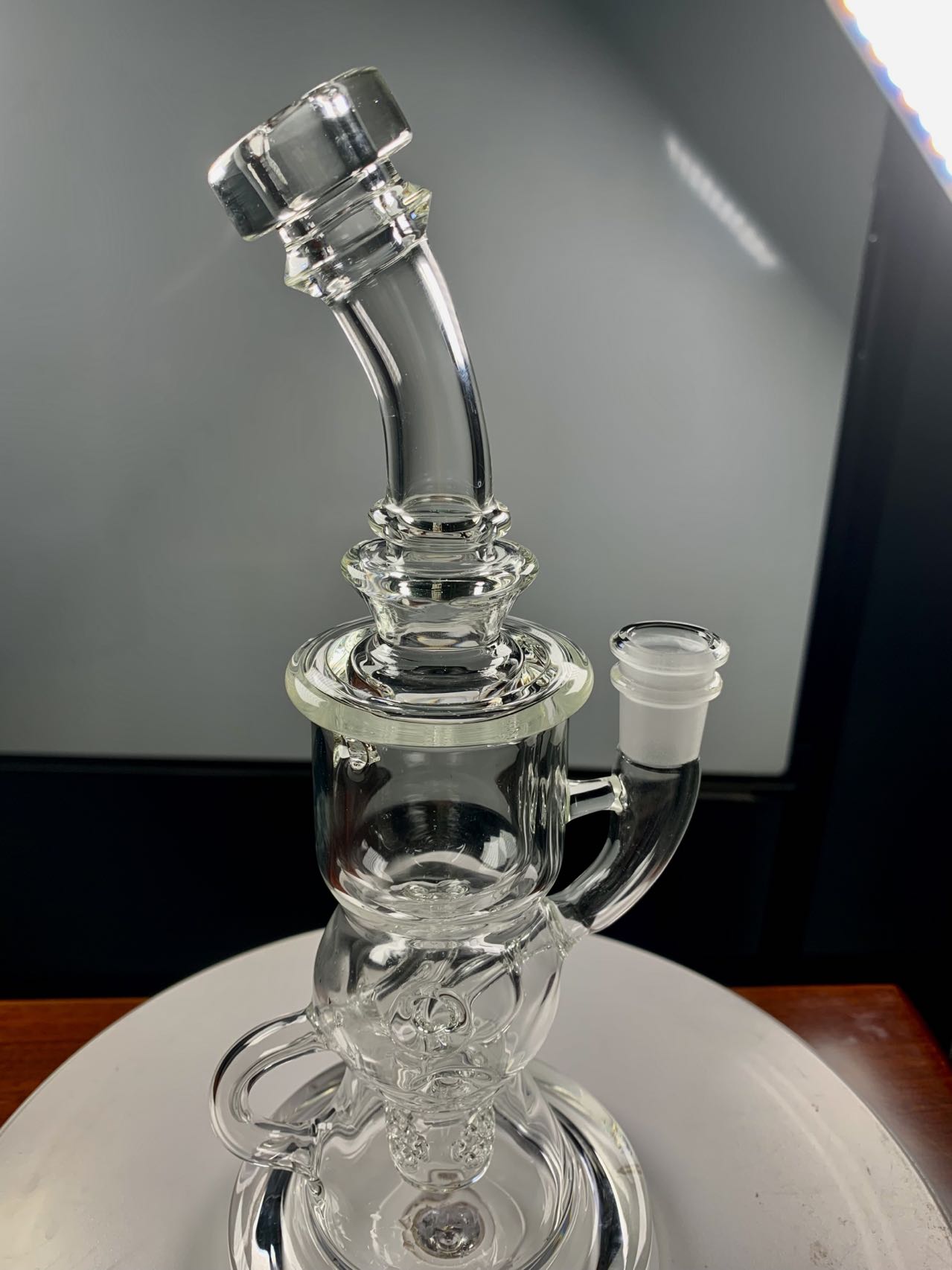2022 Gravity Bong Honeycomb Glassphone R￶kningstillbeh￶r Hokahs Cakebelt Ash Catchers Oil Burner Pipe Glass Fume Hookah Beaker Recycler Bang