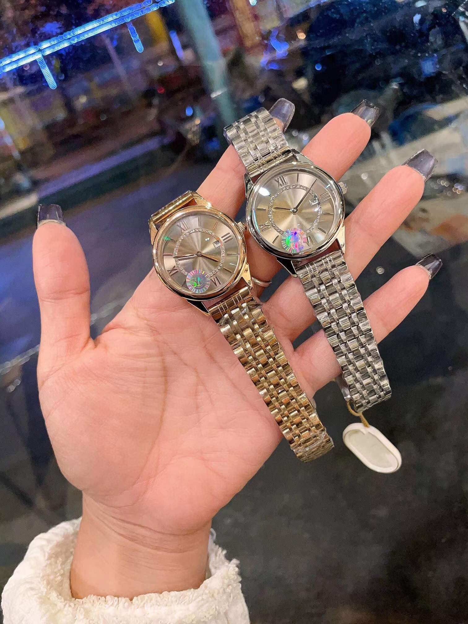 Marke Berühmte Römische Zahl Quarz Armbanduhr Frauen Geometrische Kreis Zirkon Uhren Edelstahl Kalender Uhr Weibliche Uhr 34mm