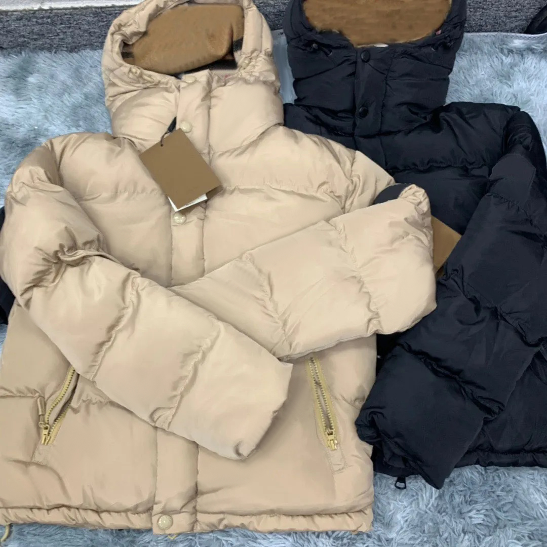 デザイナーダウンジャケットパーカーコート高級ファッション冬メンズとレディースパファージャケットレターチェック柄レディースクラシックウォームトップジャケット 2 色