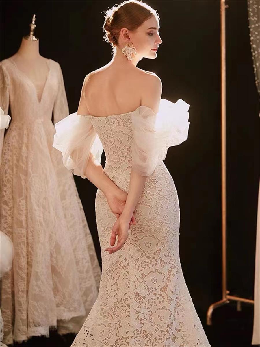 Robe de mariée française un corsage d'épaule léger en dentelle luxe FN4400