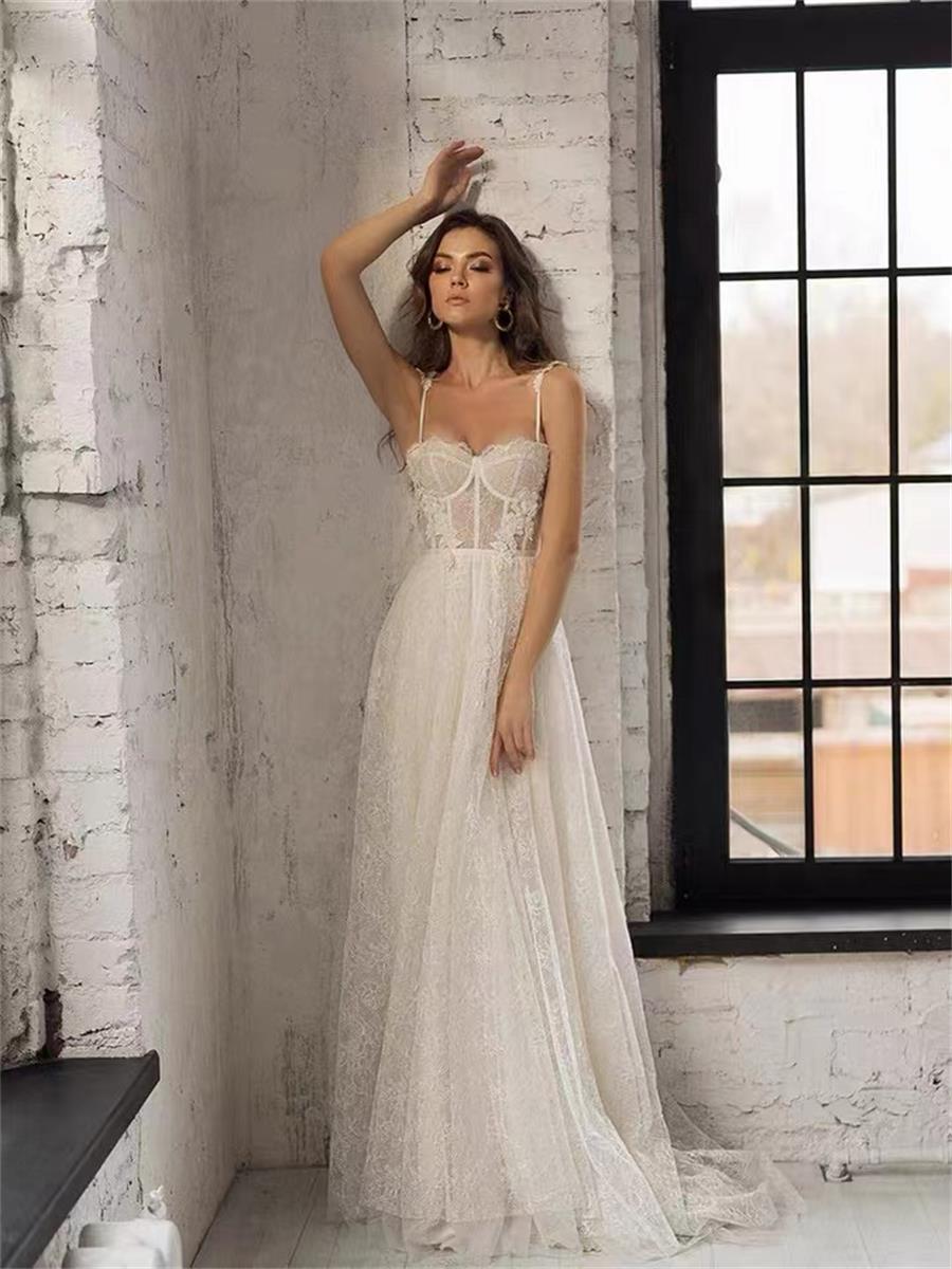 Style français simple nouvelle mariée tempérament jarretelles robe de mariée blanche FN10053