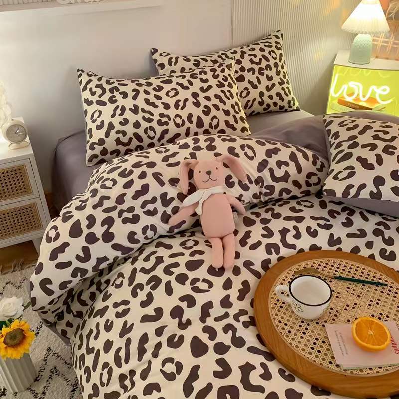 Bedspread High Quality Leopard Pattern Bedding Set Duvet Cover Stylish Bed 3-Piece Queen Bedspreads 221205