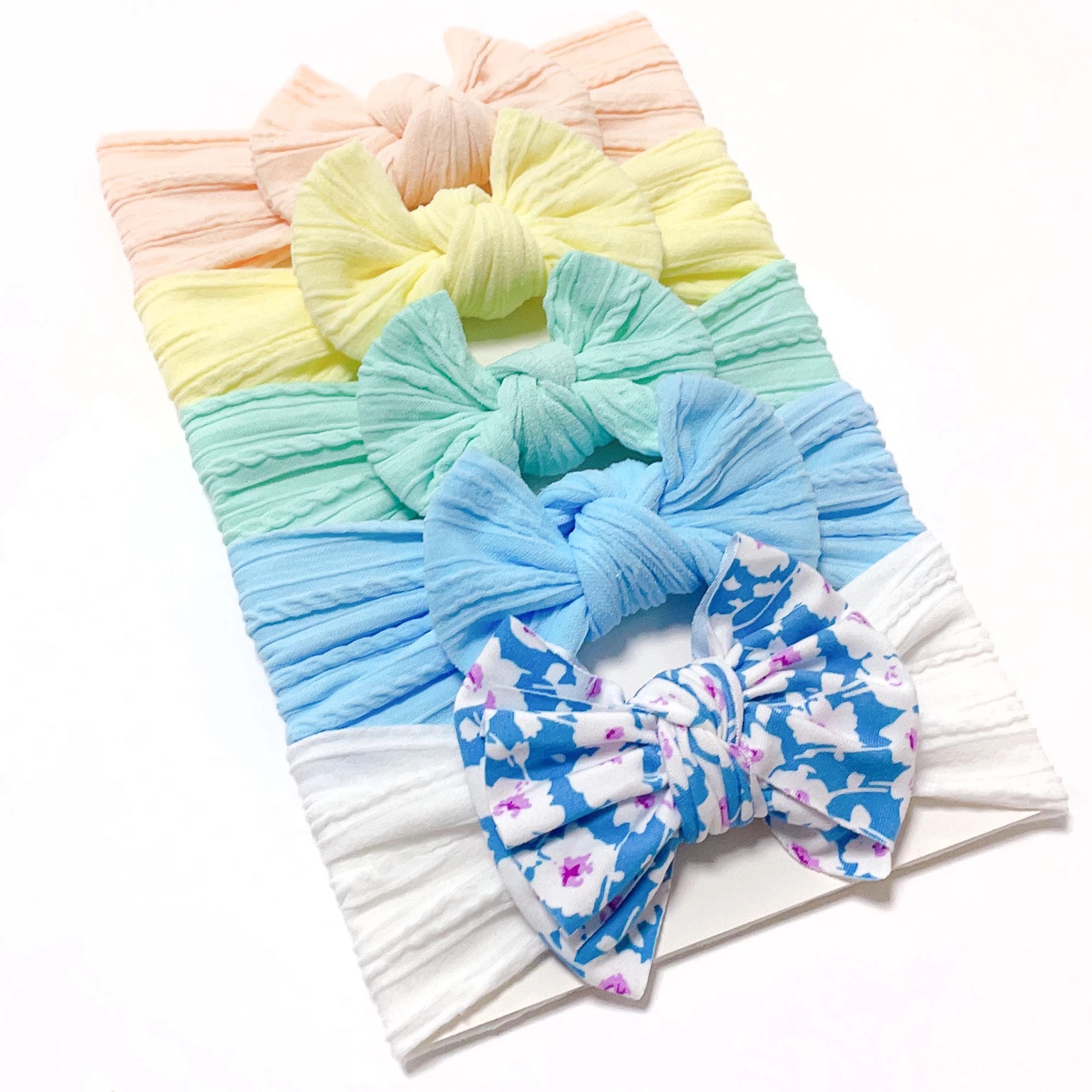 5 -stcspasgeboren nylon bowknot hoofdband babymeisjes bloemen gedrukte elastische zachte tulband schattige kleine prinses boog haar accessoires