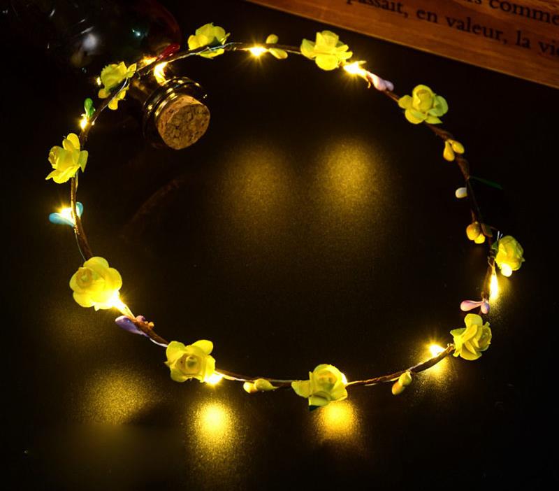 Supplies de festa piscando bandas de cabelo LED Strings Glow Flower Crown Bandas de cabe￧a Light Party Rave Floral Hair Garland luminoso Wrinalh Sn421