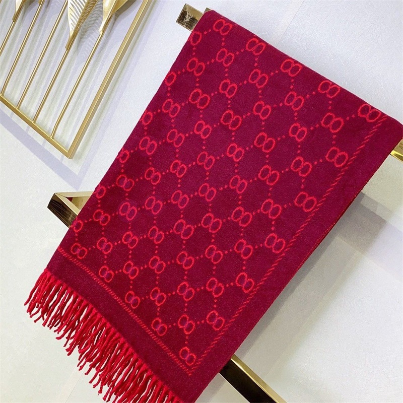 Écharpes en cachemire d'hiver femmes luxe echarpe designer écharpe lettre complète lisse chaud cadeau de Noël noir rose sciarpa mode bufan301C