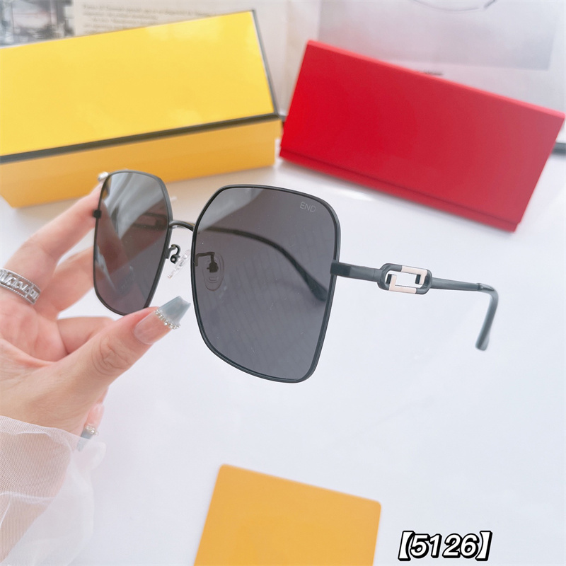 Polaroid Femme Lunettes de soleil Designer Summer Driving Sungass Mens Mens Luxury Designers Sun Sun Full Frame Eyeglass Women F Eyewear3140