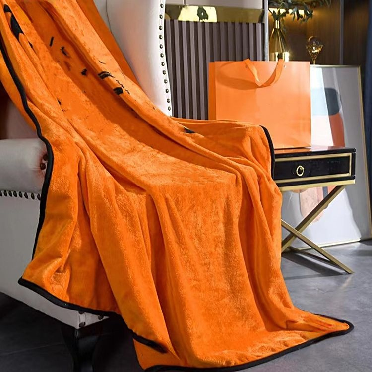 Дизайнерское одеяло 150X200 см, классический дизайн, модный кондиционер, автомобильное дорожное банное полотенце, мягкая зимняя флисовая шаль, пледы 215G