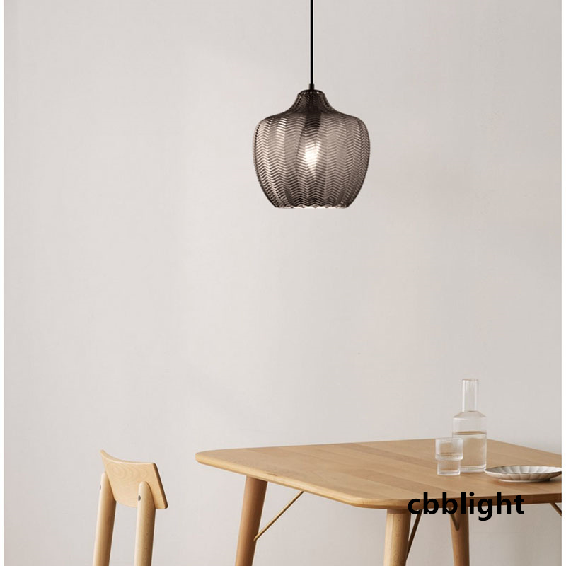 Lampadario in vetro ambra / grigio Lampade a sospensione Ristorante E27 Illuminazione a LED Moderna personalità minimalista Comodino Camera da letto nordica Bar Scala Lampadari LRG003