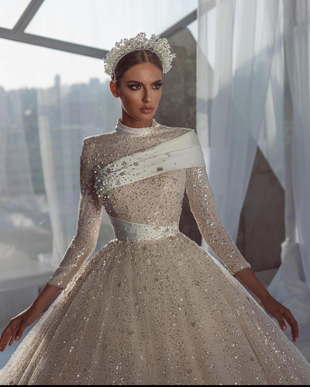 Luxurious Ball Gown Wedding Dresses High Neck 3/4 Long Sleeves with Beaded Perlas Sequins Tulle Floor Length Custom Made Plus Side Vestidos De Novia