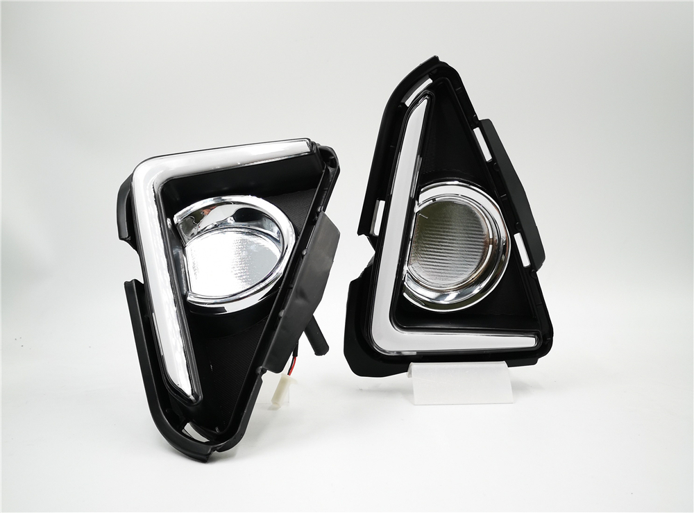 DRL Front Lamp för Toyota RAV4 RAV 4 Vita lampor och gul bländsignalindikator LED DAYTIME RUND LIGHT