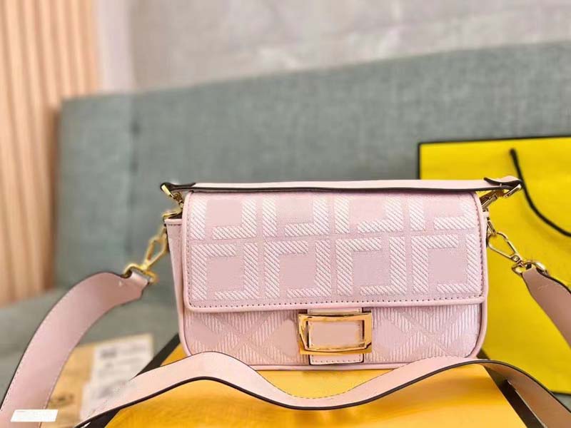 High Quality Makeup Bag Womens Flip Chain Bag Mini Handbag Detachable Shoulder Strap Metal Buckle Wallet Luxurious Shoulder Bag