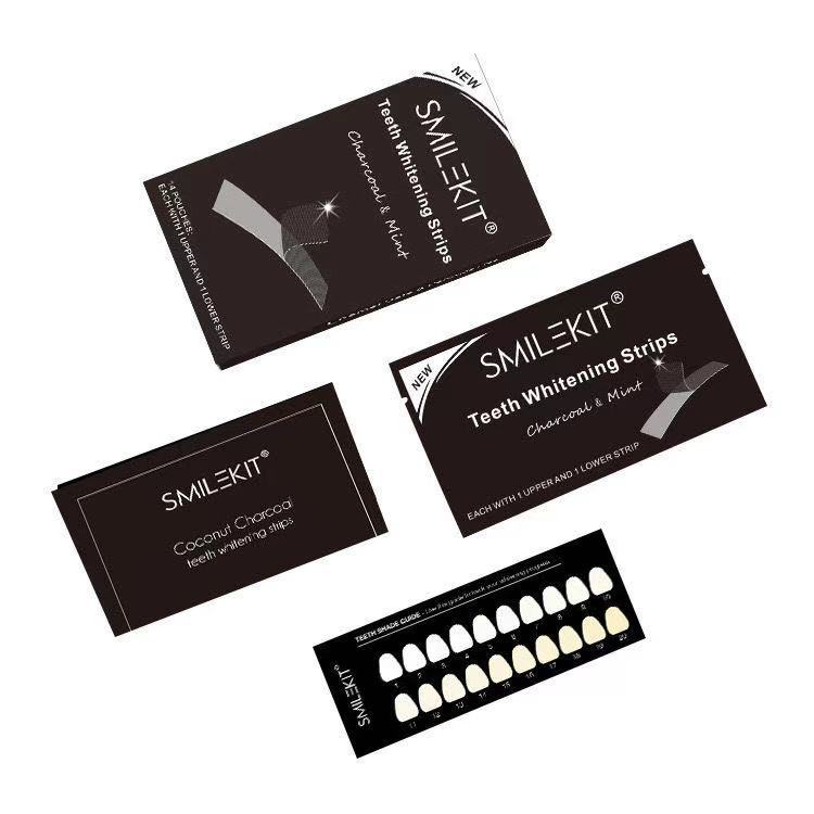 2022 Smilekit New Formula Pap Charcoal Whitening Strips Schwarze Zahnaufhellung mit privatem Logo