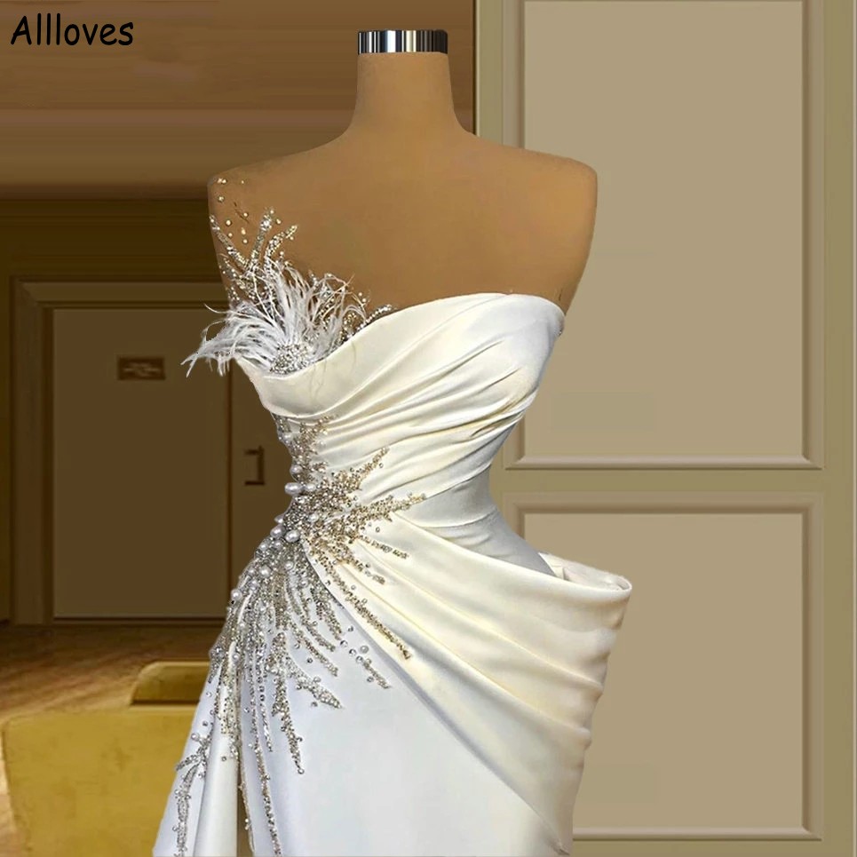 Gorgeous Pearls Furs Crystal Mermaid Wedding Dresses Elegant Satin Ruched One Shoulder Peplum Vestidos De Novia Dubai Saudi Arabia Bridal Gowns Modern CL1576