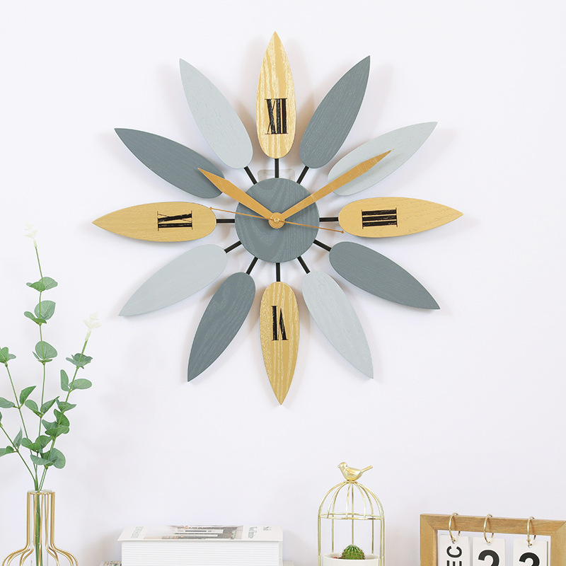 52cm Unique Wall Clock Nordic Style Leaf Pattern Mute Quartz Retro Silent Clock Brief Home Office Living Room Decor