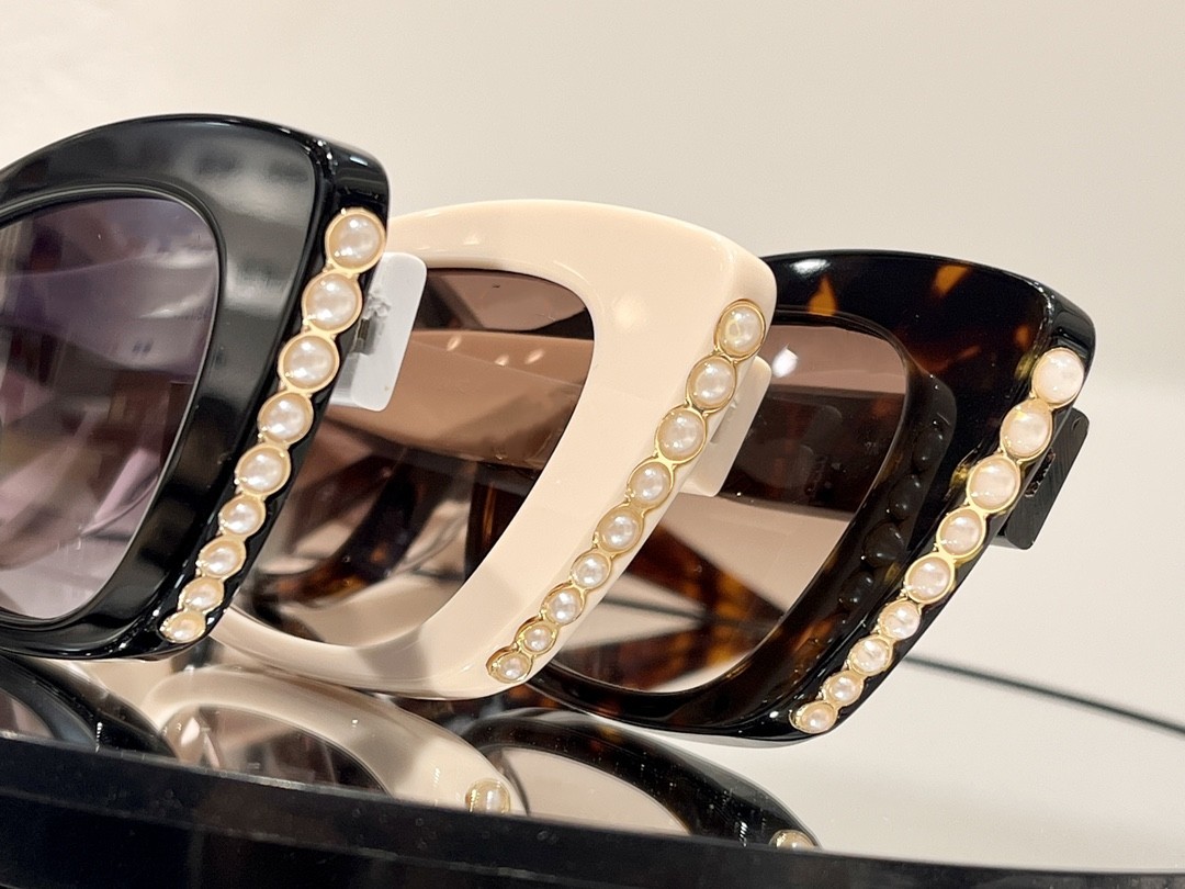 Nowe okulary przeciwsłoneczne Mody Pearl Cat Eye Ramka Unikalna konstrukcja Avant-Garde and Trend Uv400 Ochrona Szklanki Najwyższa jakość z pudełkiem9021