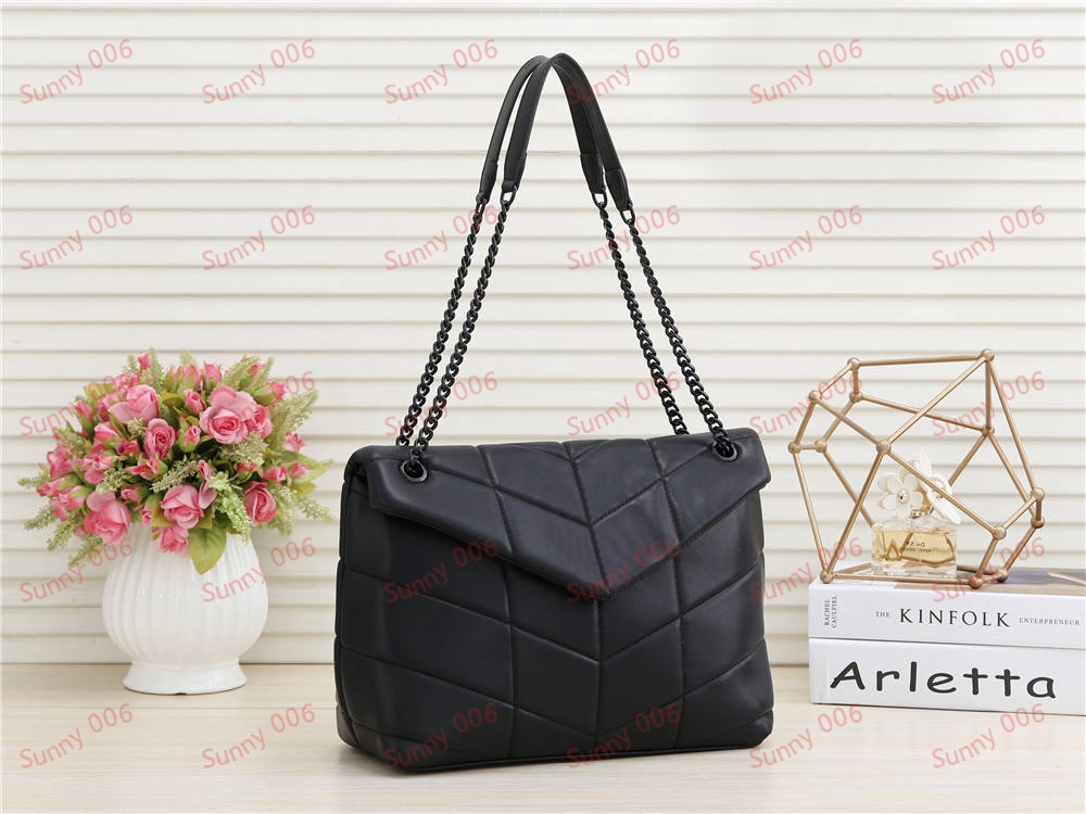 Double Chain Envelope Bags Designer Postman Shoulder Bag Crossbody Bag Autumn Winter Collection Luxury Ladies Tote Bag Satchel