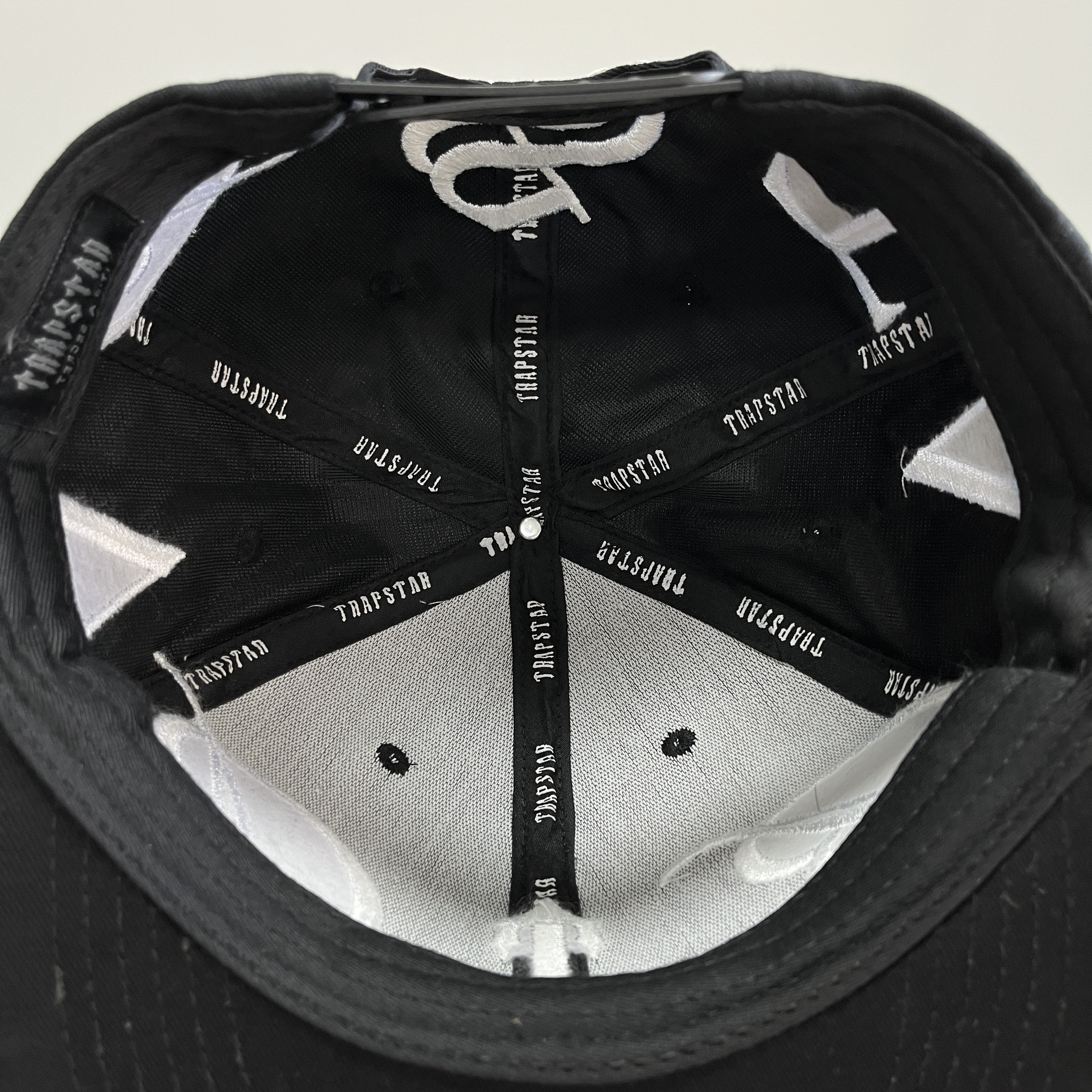 Couple Trapstar designer baseball cap sporty lettering embroidery casquette
