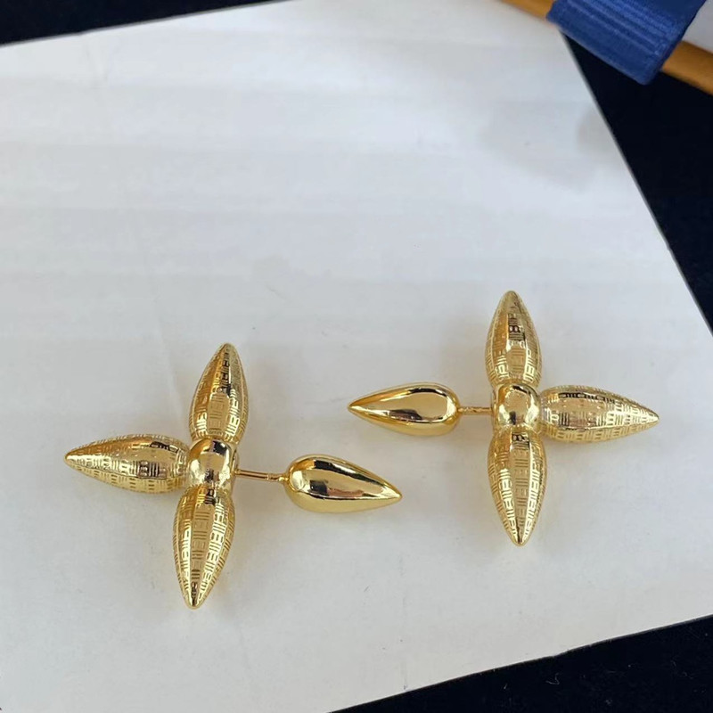 Com a caixa 2021 New Brand Designer Letters Brincos Brincos de Ear Gold Tone Gold String para homens Men Wedding Party Jewelry Gift