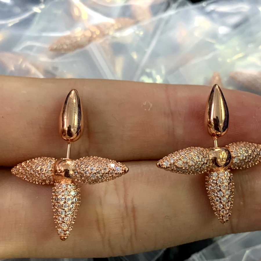 NOVAS PROJETAS MULHERES BURO DE PRATA PRATURA V LETRA COMBIOLAÇÃO COMBILIZAÇÃO DE DIAMEIROS COMBUSTÓRIOS DE BRASS 18K GOLD PLAINGS LADIES PENENTES BRIACO DE ESTUDOS DE Designer Jóias LE-28K