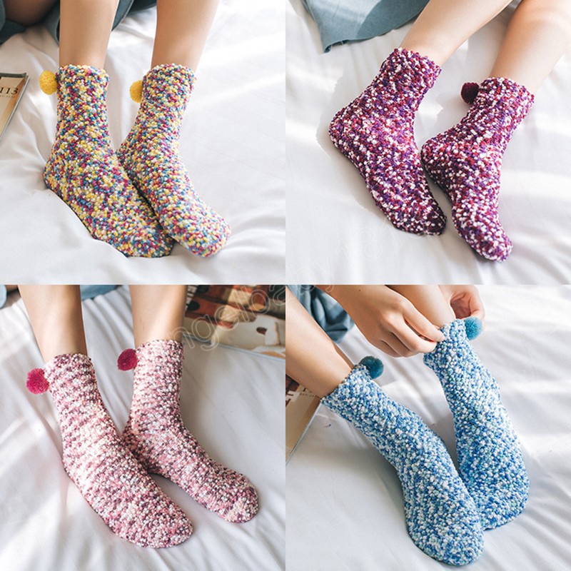 Korallen Fleece Herbst Winter Frauen Mid Socken Warm Kalt Widerstand Plus Samt Dicke Socken Kawaii Candy Farbe Baumwolle Boden Schlaf socke