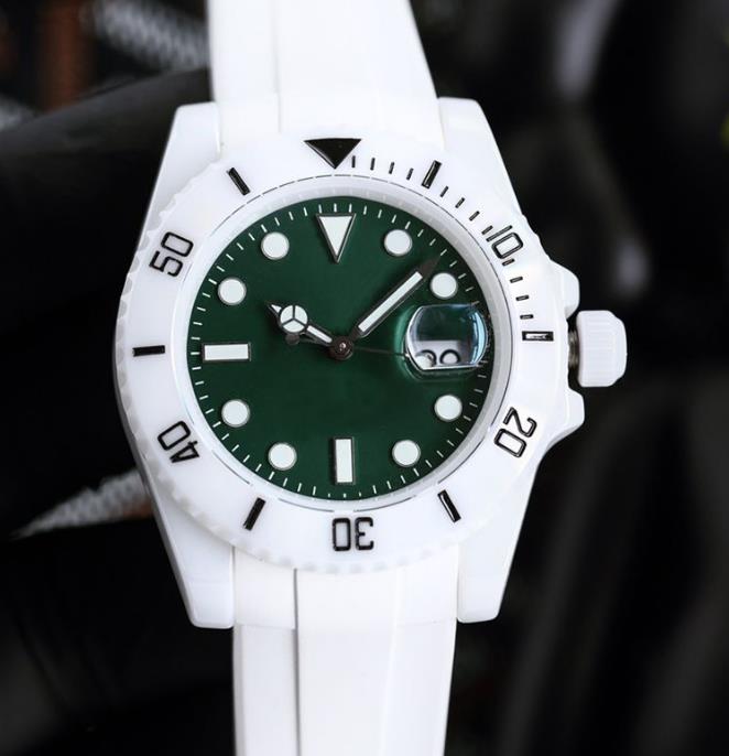 9 types de boîtier en céramique blanche sous-montre de luxe usine propre hommes mécanique cadran bleu ETA3135 bracelet en caoutchouc montres de natation saphir 239C