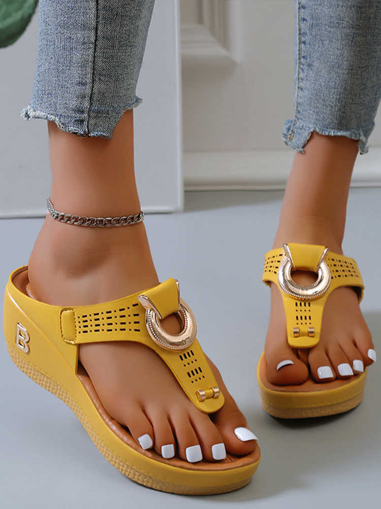 الصنادل 2022 نساء جديدات Flip Flops Rome Wedges Platform Slippers Trend Trend Sexy Fashion Ladies Shoes Beach Press Slides Zapatos T230208