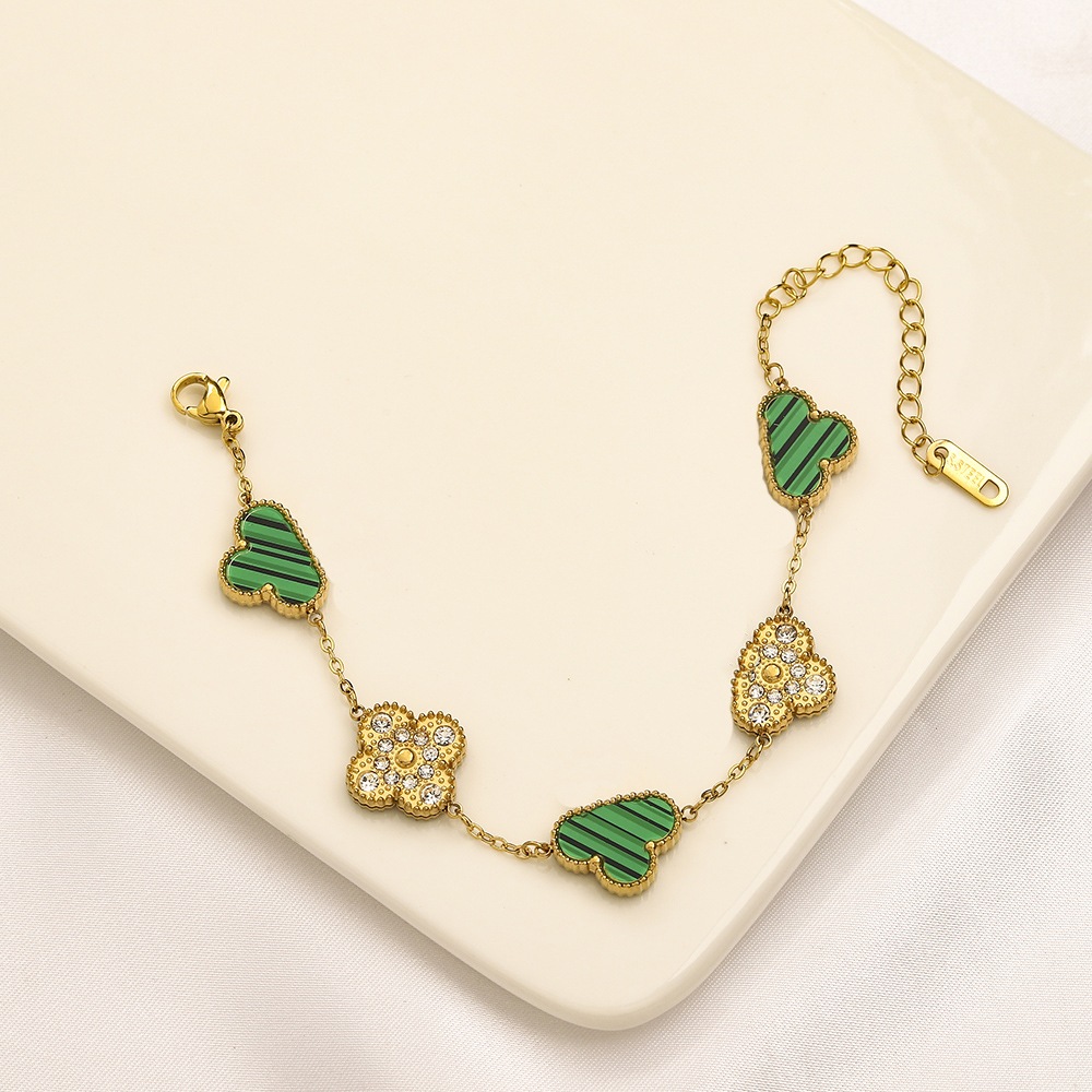 Bracciale a catena multicolore di lusso Designer Bracciale in oro 18 carati Braccialetti di fiori coppie di amore di moda progettati le donne Jew175W di alta qualità