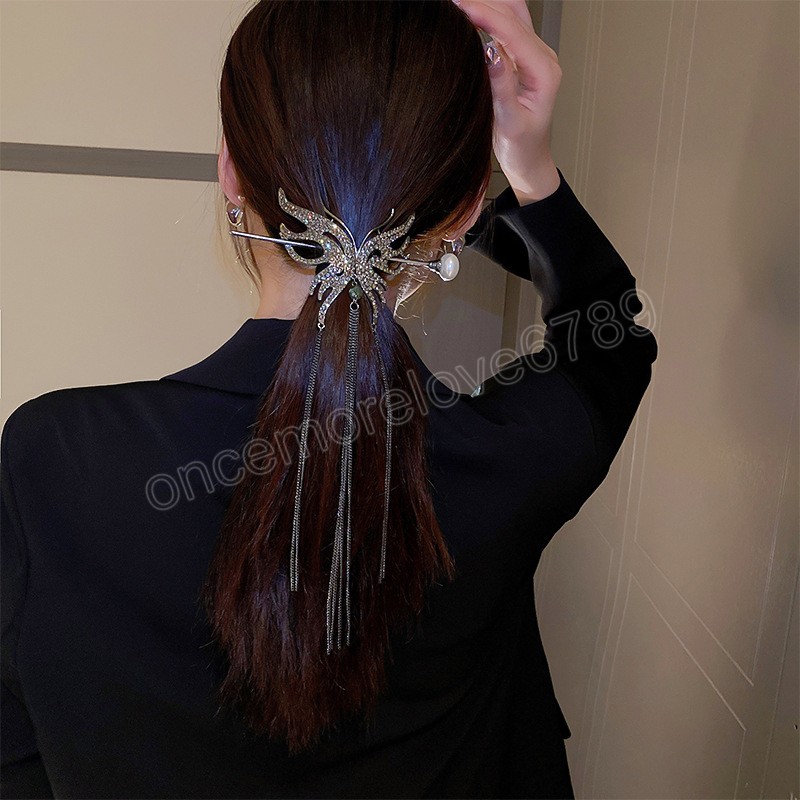 Vintage Diamond Pearl Butterfly Tassel Hair Stick Women Long Chain Hairpins Rhinestone fransar H￥rn￥l H￥rtillbeh￶r