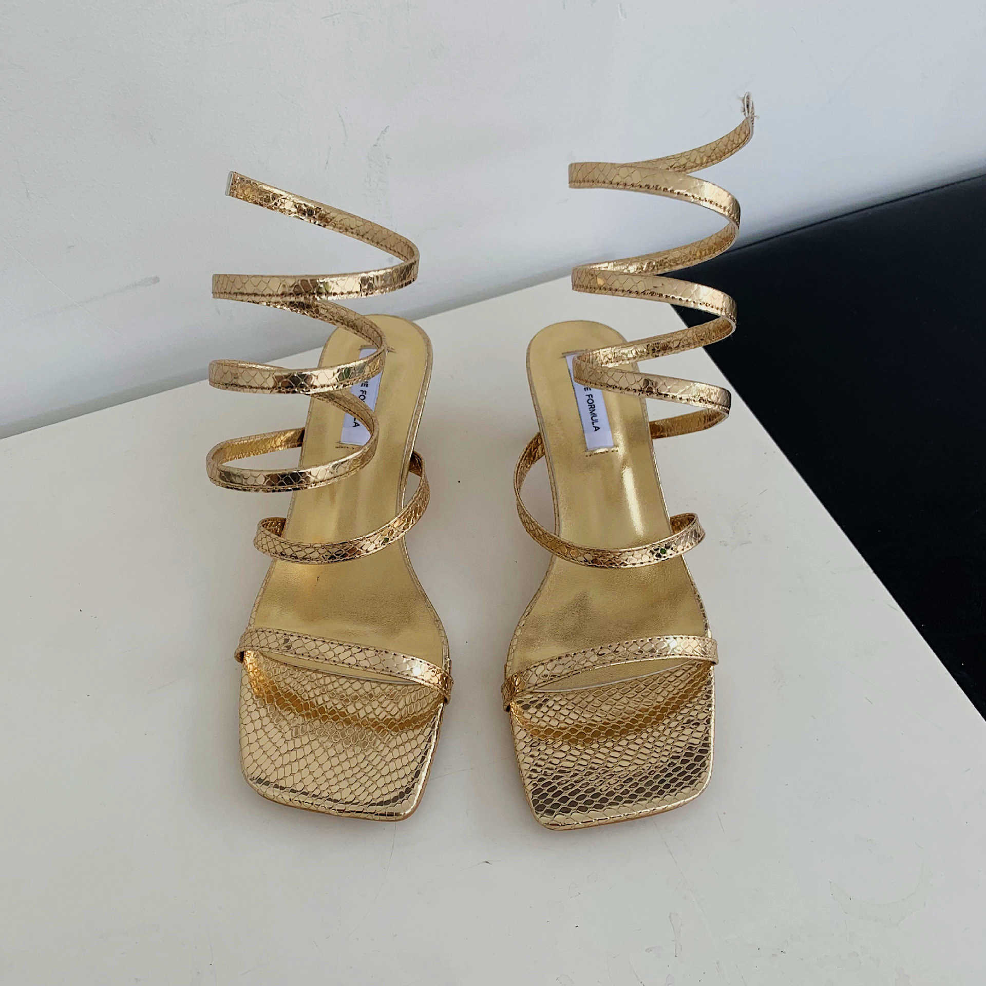 Sandals 2022 New Fashion Gold Women Sandals Black Narrow Band Rome Sandal Gladiator Summer Sexy Spiral Strap Heeled Sandals White Hot T221209