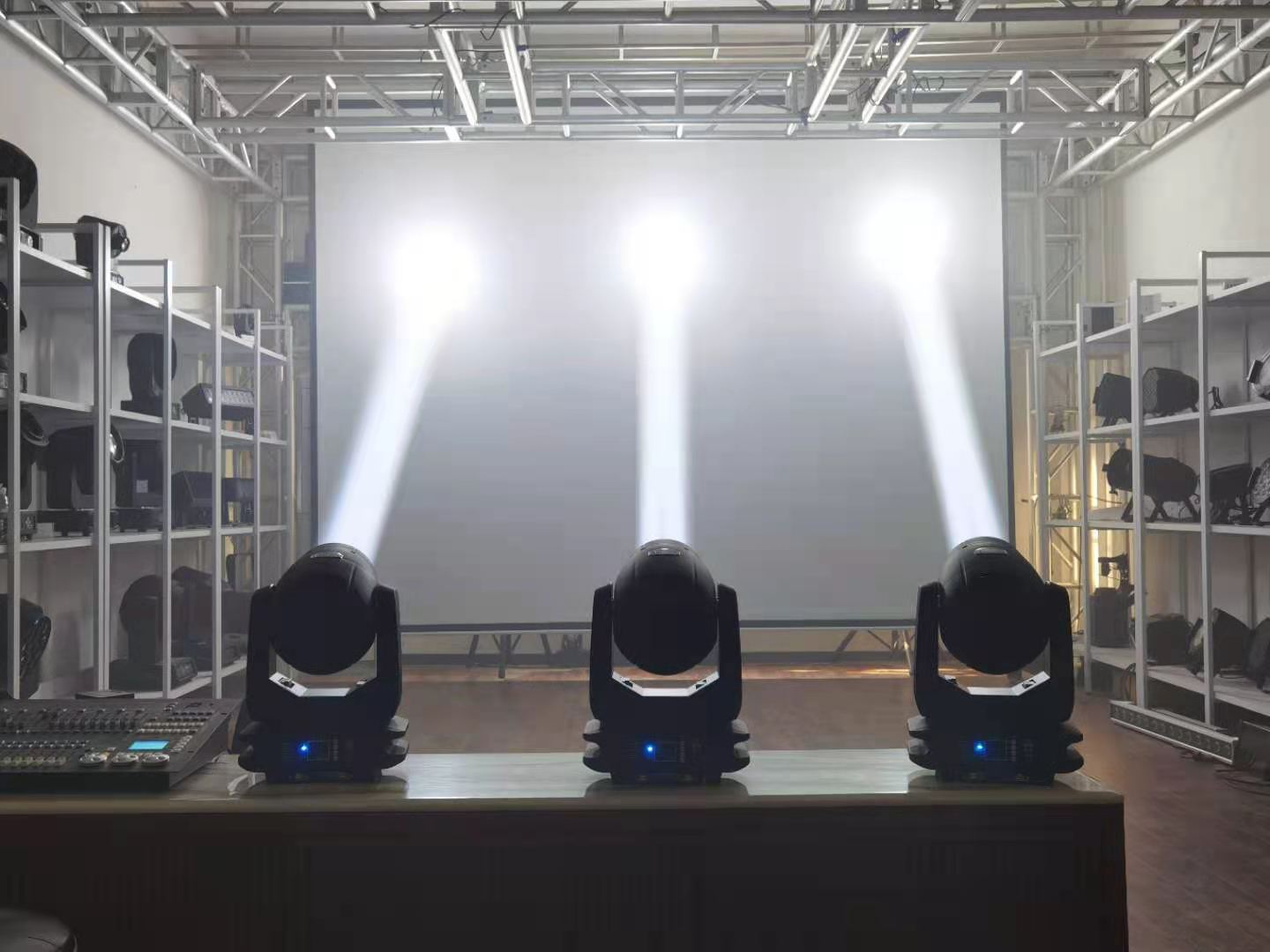 150 W LED-Moving-Head-Lichter, Beam-Bühnenbeleuchtung für Hochzeitsfeiern, Club-Disco-DJ-Events