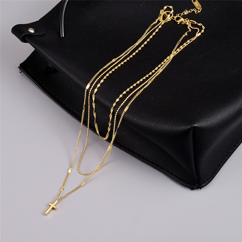 Punk 18k Gold Plated Cross Designer Necklace Woman 316L Titanium Steel Three Layers Link Chain Choker Womens Pendant Necklaces Fashion Hip Hop Jewelry Friend Gift