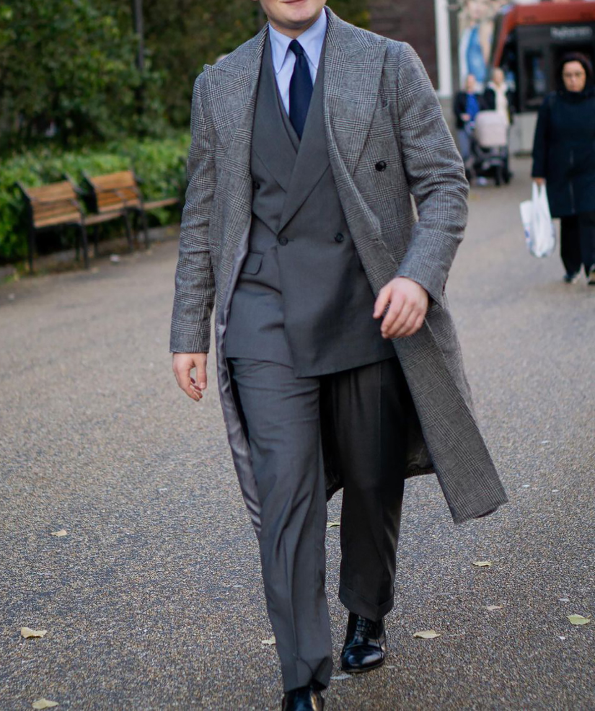 Jednoczęściowy smoking ślubny długi płaszcz Glen kratę nowoczesne formalne szczupłe, podwójne piersi spersonalizowane lapy lapowe trzy zewnętrzne kieszenie biznesowe płaszcz biznesowy