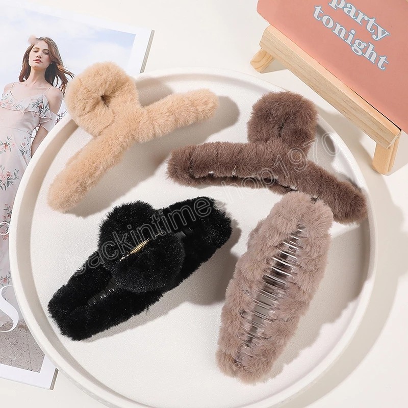 Garra de cabelo de pelúcia de inverno elegante acrílico para gancho de cabelo Faux Fur Clip Barrette Canguar