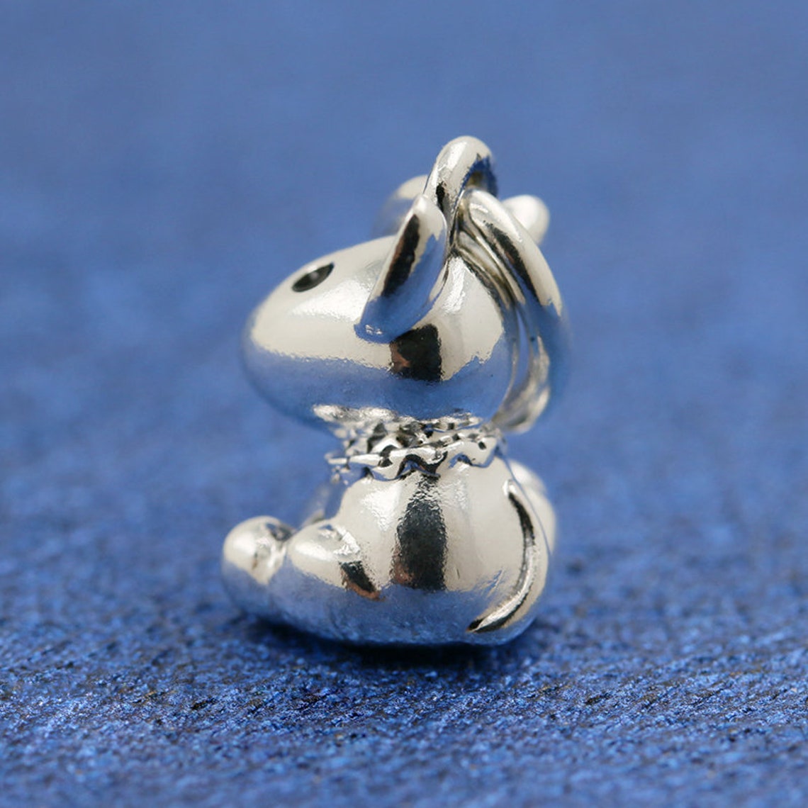 Il ciondolo pendente con ciondolo a forma di cucciolo di cane Bull Terrier in argento sterling 925 si adatta ai braccialetti con ciondoli gioielli stile Pandora europeo