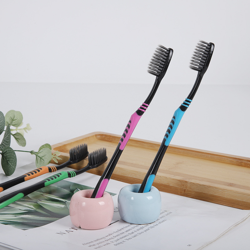 Mannelijke en vrouwelijke handmatige tandenborstel bamboe houtskool zacht haar tandenborstel enkel huishouden